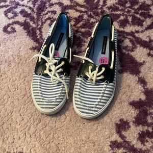 Tommy Hilfiger boat shoes